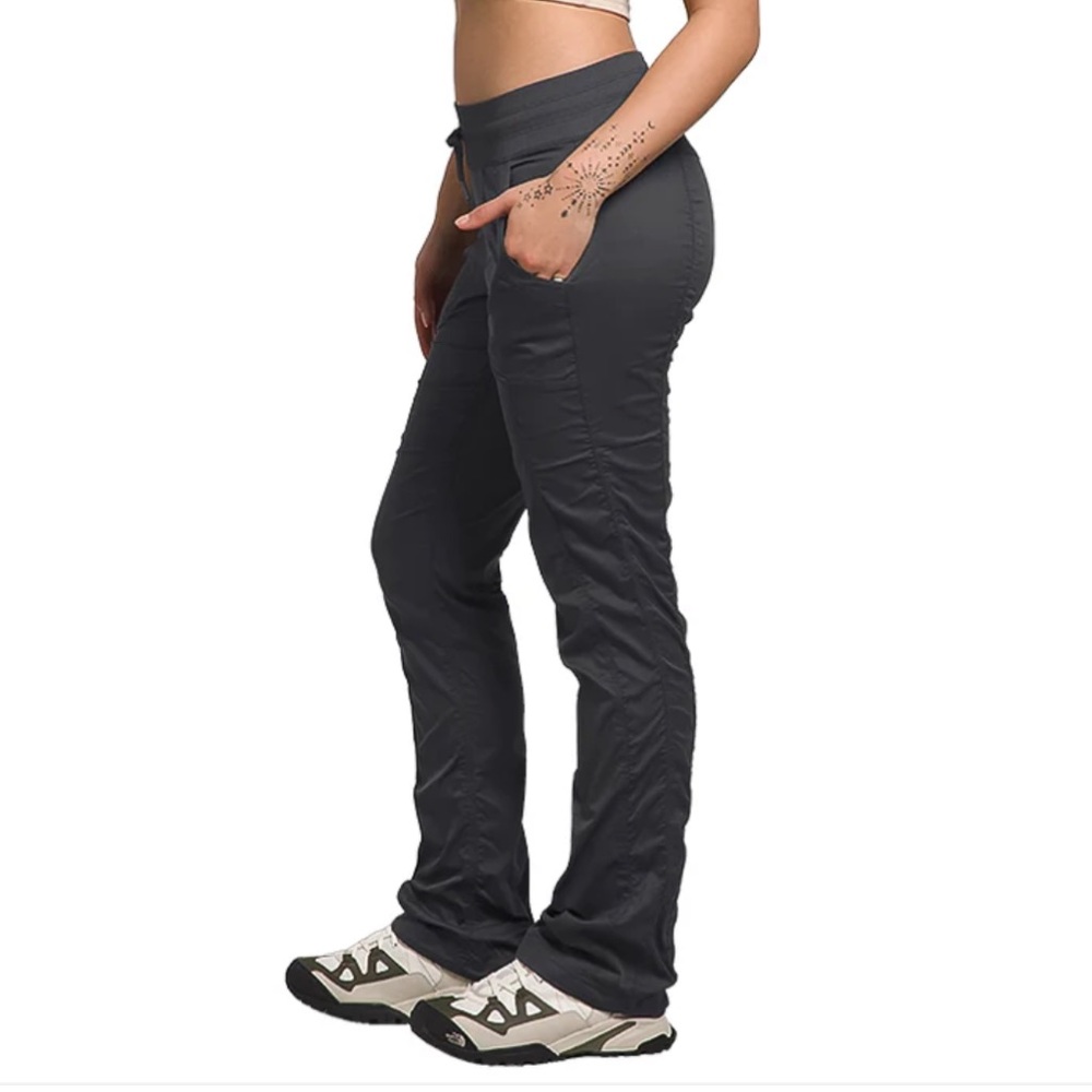 The North Face Women’s Pants Bottom - Picture 10 of 11